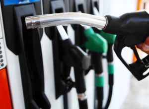 petrol price hike in lucknow
