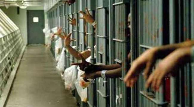 Prisoner of Lucknow will meet there family after 1.5 years due to lock down 