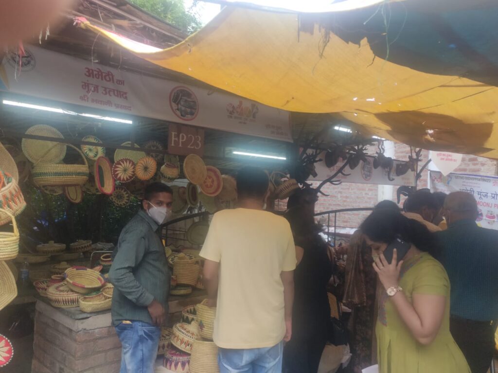 UP's mega project ODOP will compete with Amazon, Flipkart and Snapdeal, one district one product will make a splash. pic credit: Twitter